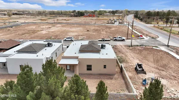 $314,500 | 605 San Carlos Court, Clint, TX 79836