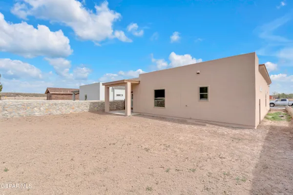 $314,500 | 605 San Carlos Court, Clint, TX 79836