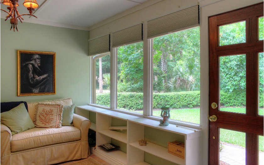 10 Willow Pond Road Fernandina Beach, FL 32034 - Photo 11 of 24 a living room with couch and a window