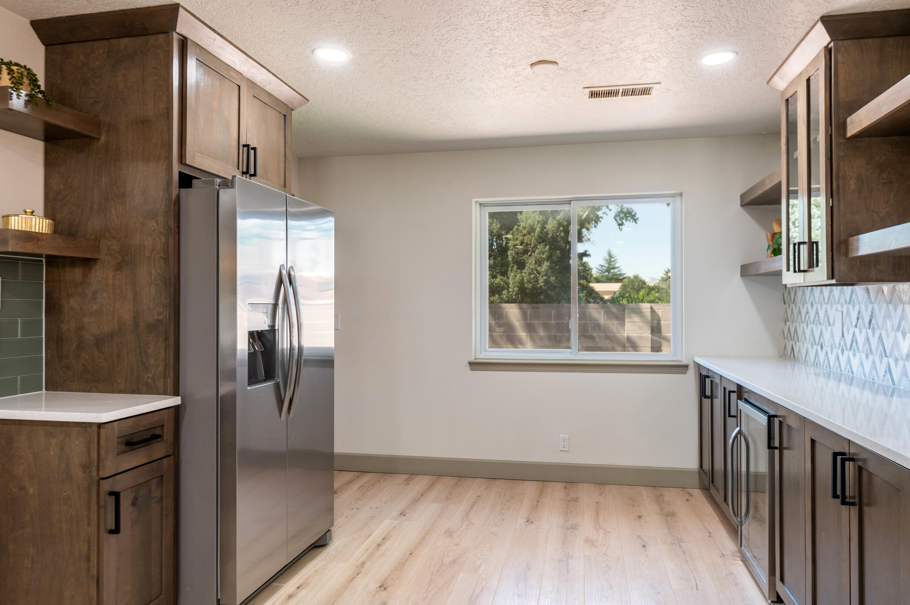 7015 Lantern Road Northeast Albuquerque, NM 87109 - Photo 15 of 44 Gallery Image 15