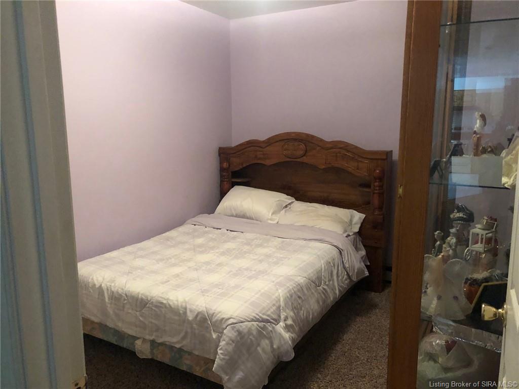810 Lake Road Southwest Corydon, IN 47112 - Photo 14 of 20