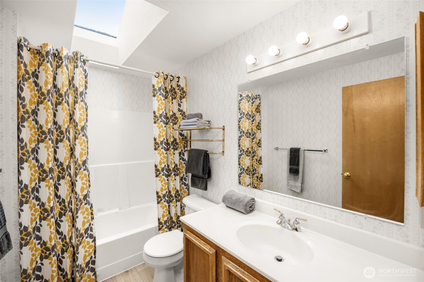 16110 Southeast 180th Place Renton, WA 98058 - Photo 31 of 39