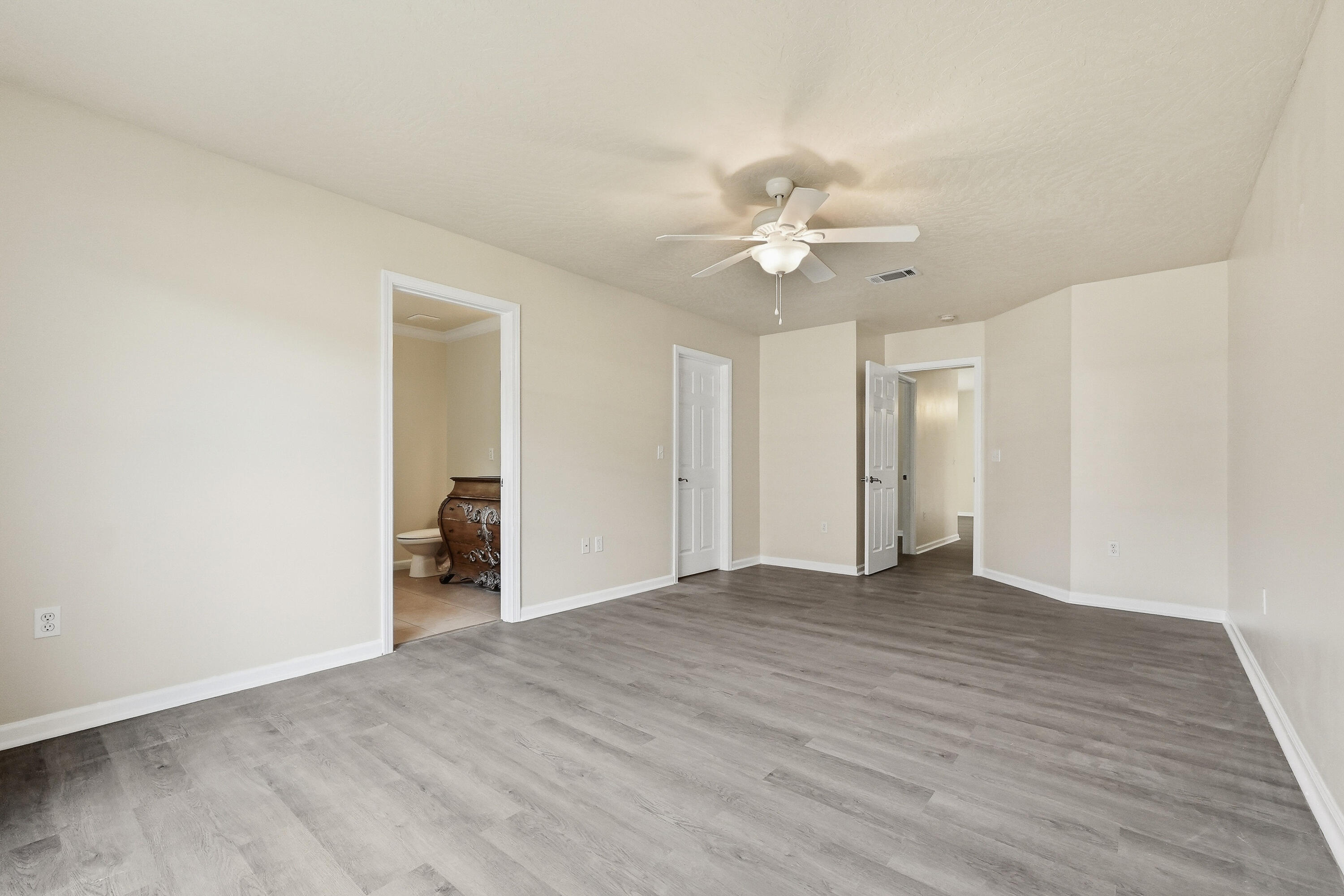 2273 Lewis Street Crestview, FL 32536 - Photo 17 of 34 Master Bedroom