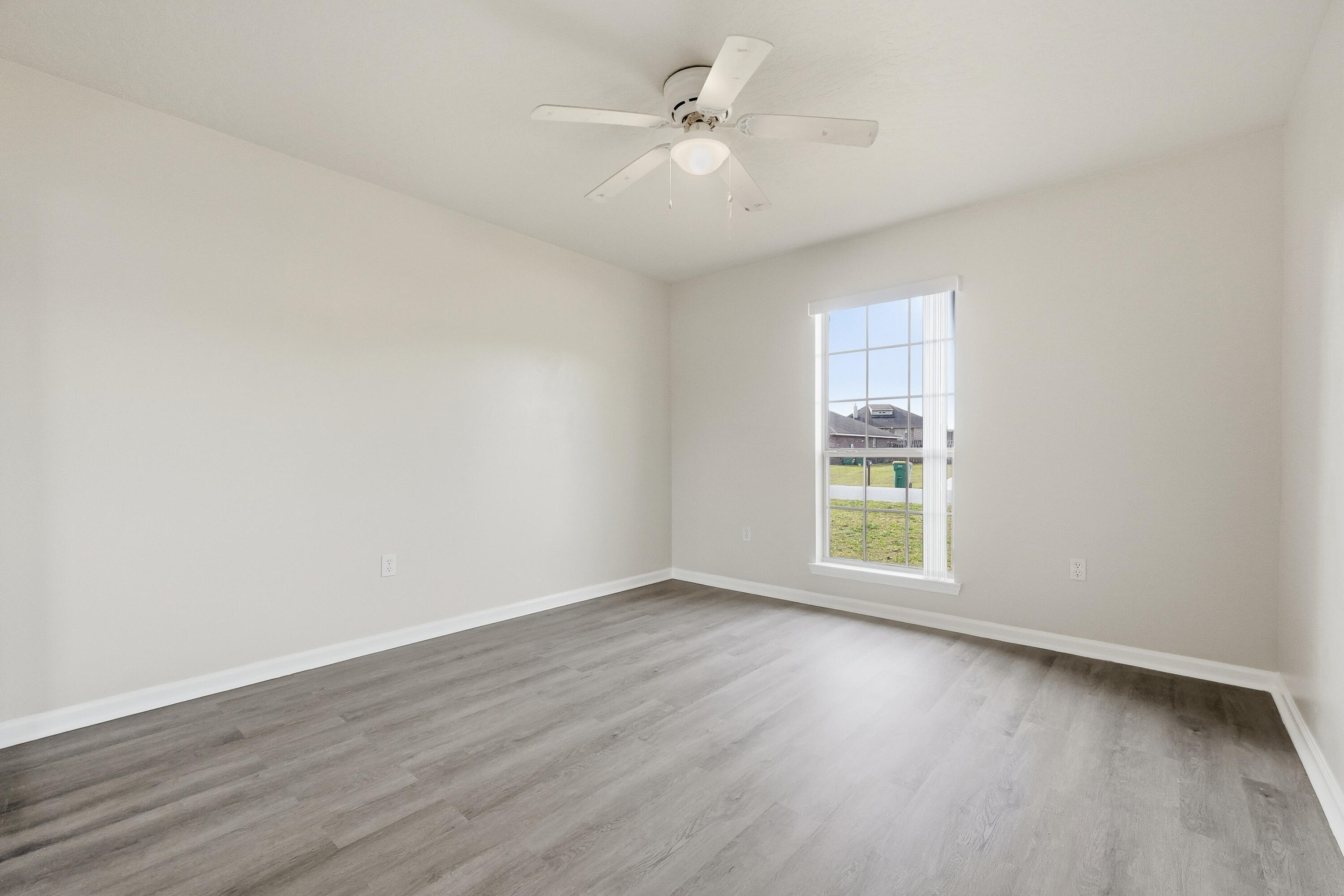 2273 Lewis Street Crestview, FL 32536 - Photo 23 of 34 Bedroom 2