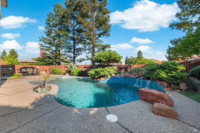$850,000 | 736 Dellwood Court, Vacaville, CA 95688