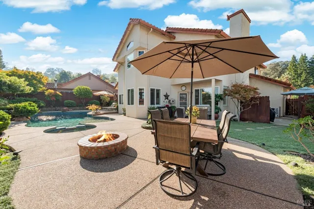 $850,000 | 736 Dellwood Court, Vacaville, CA 95688