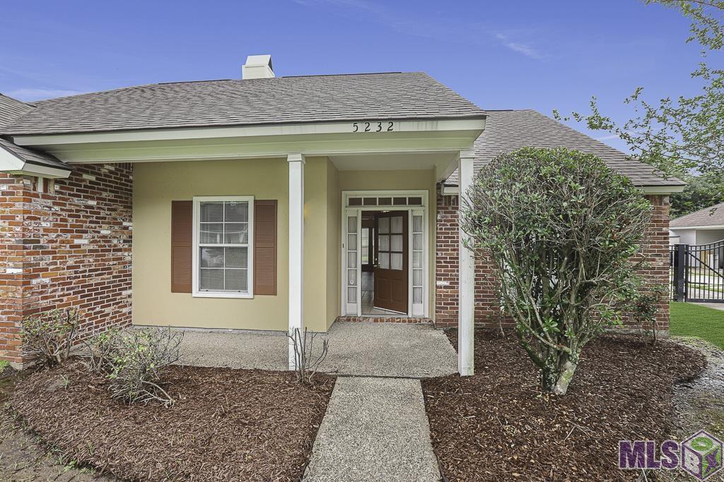 5232 Rivermeadow Drive Baton Rouge, LA 70820 - Photo 2 of 28