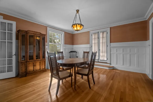 $924,900 | 845 Ocean Avenue, New London, CT 06320