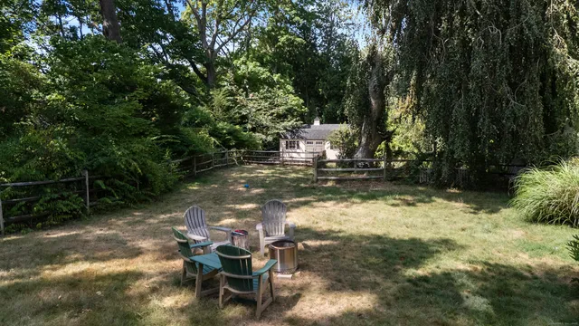 $924,900 | 845 Ocean Avenue, New London, CT 06320