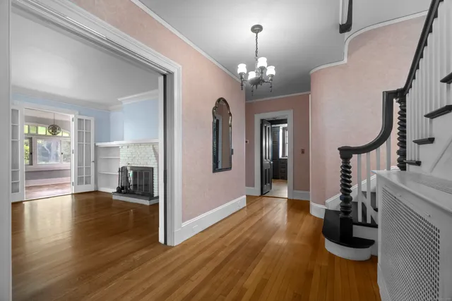 $924,900 | 845 Ocean Avenue, New London, CT 06320