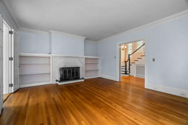 $924,900 | 845 Ocean Avenue, New London, CT 06320