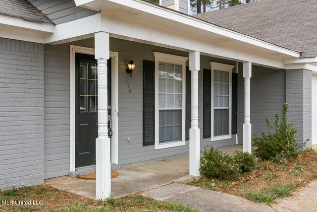 $242,900 | 116 Holmar Drive, Brandon, MS 39047