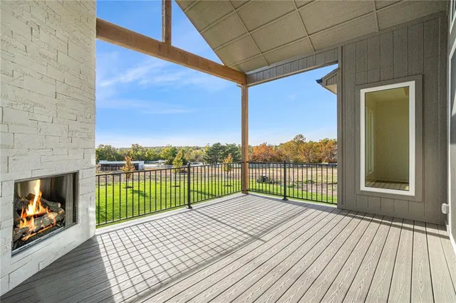 $879,900 | 12511 West 183rd Terrace, Overland Park, KS 66013