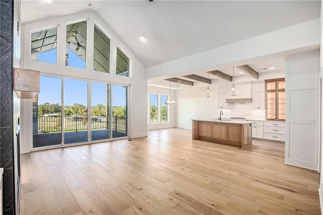 $879,900 | 12511 West 183rd Terrace, Overland Park, KS 66013