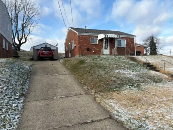 $89,000 | 117 Delrose Drive, McKeesport, PA 15133