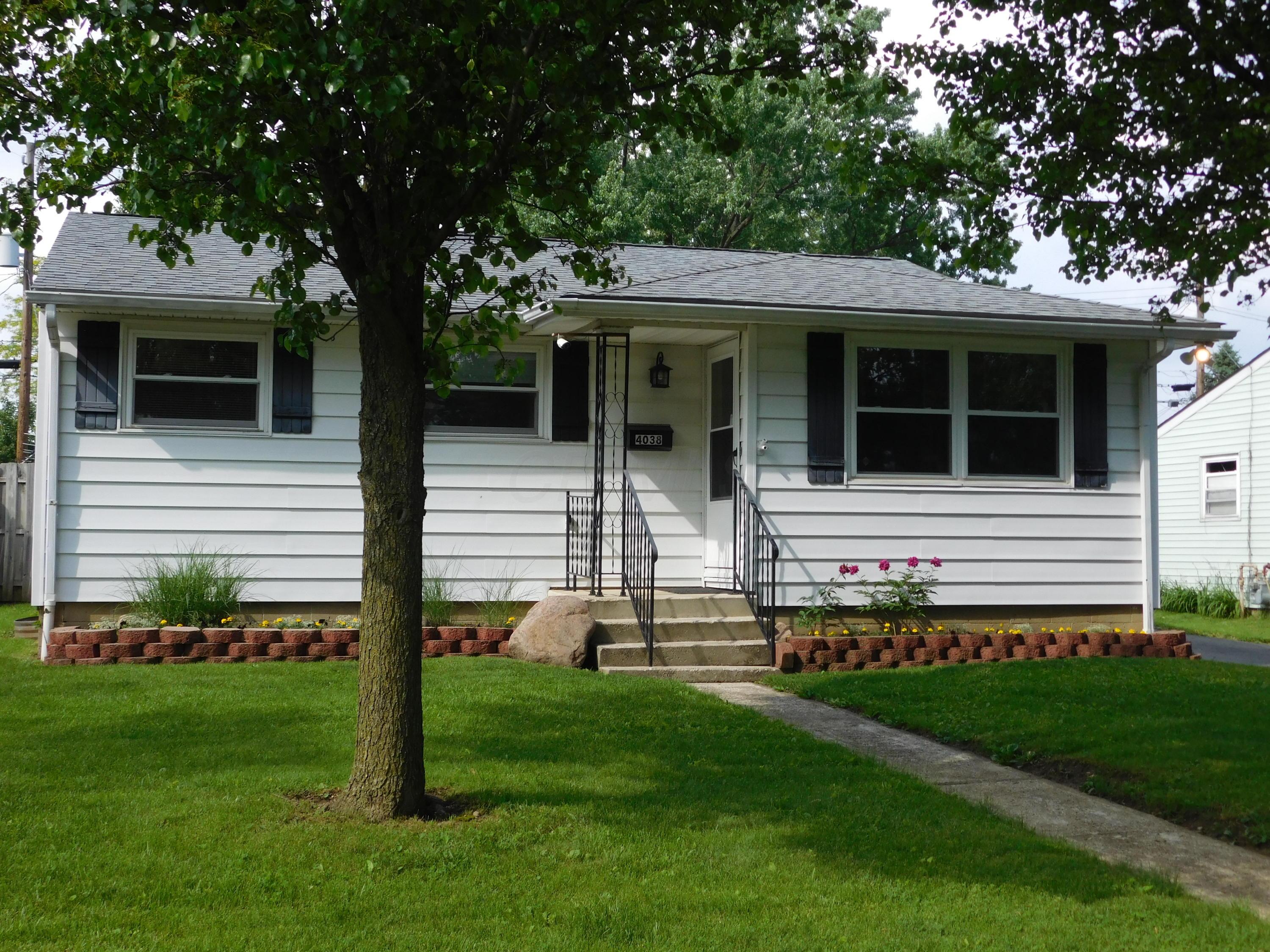 4038 Lynward Road Columbus, OH 43228 - Photo 2 of 29 Gallery Image 2