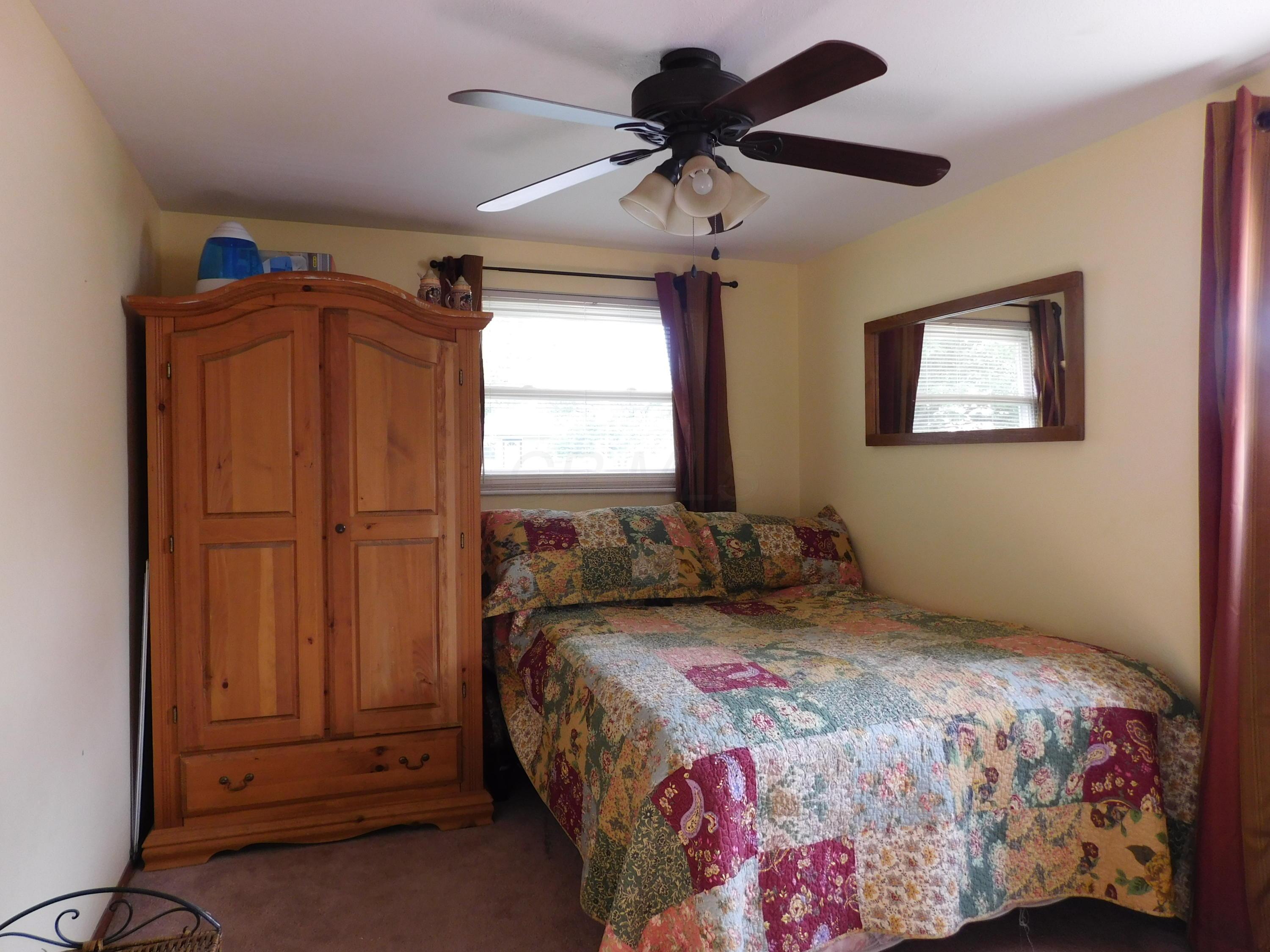 4038 Lynward Road Columbus, OH 43228 - Photo 25 of 29 Gallery Image 25