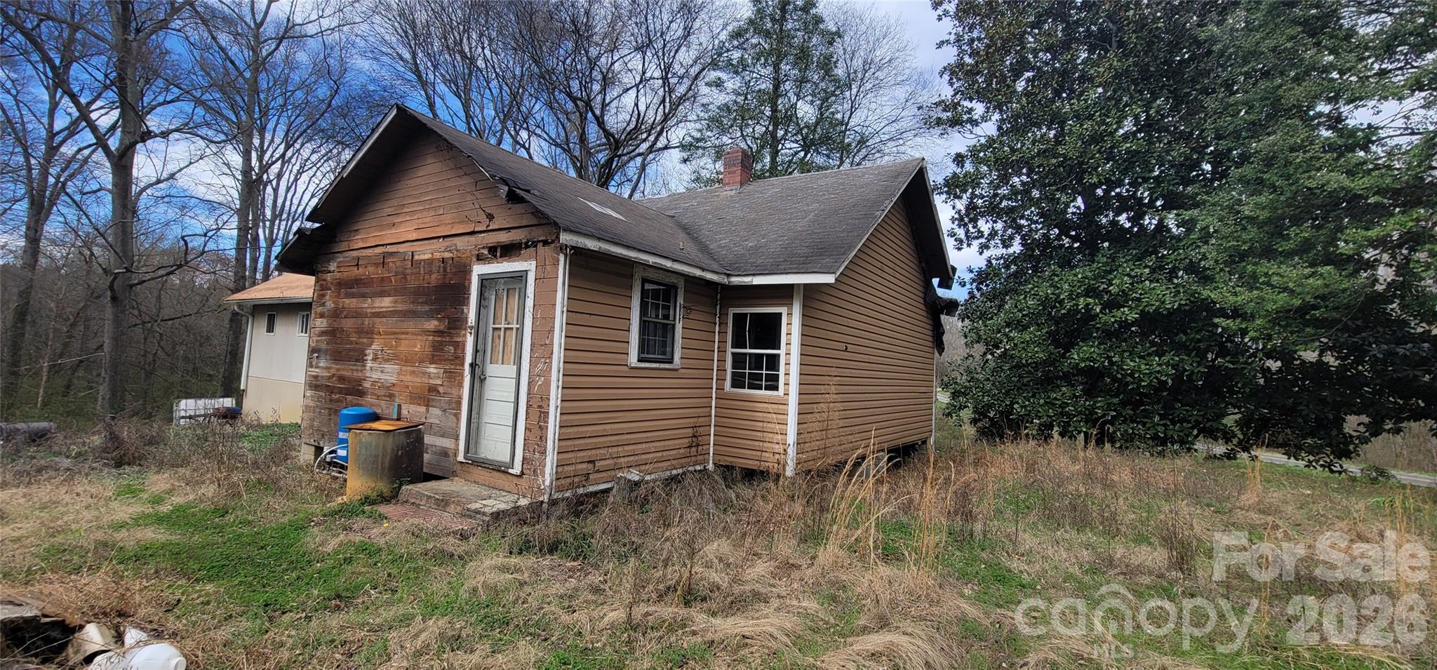 1939 River Road Lincolnton, NC 28092 - Photo 4 of 23 a view of a house with a yard and large tree