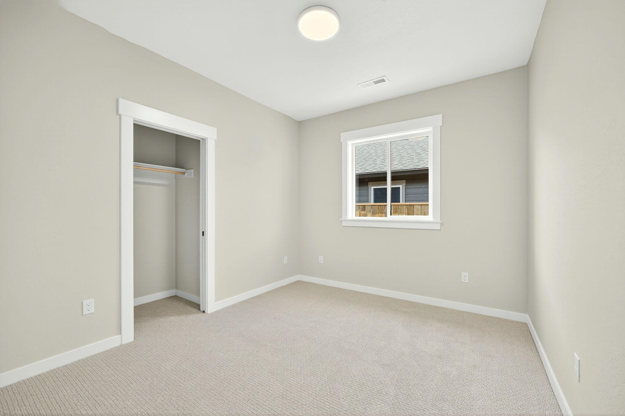 2784 Roberts Road Medford, OR 97504 - Photo 38 of 42 Apx2784RR00038