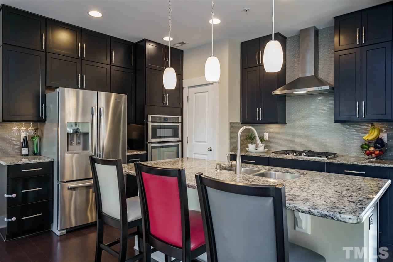 9207 Torre Del Oro Place Raleigh, NC 27617 - Photo 11 of 29 Gallery Image 11