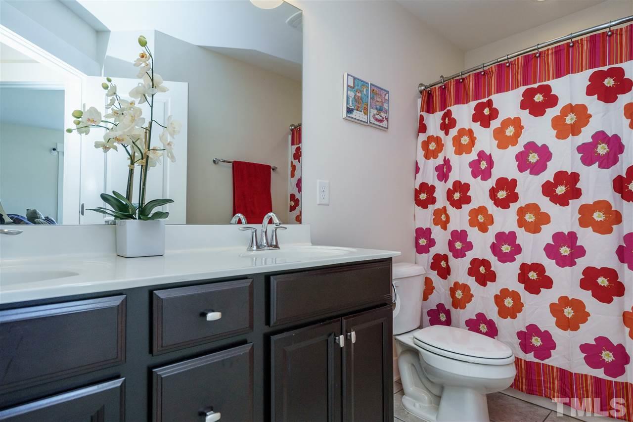 9207 Torre Del Oro Place Raleigh, NC 27617 - Photo 25 of 29 Gallery Image 25