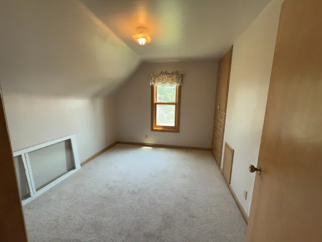 $1,750,000 | 9258 Highway 76, Neenah, WI 54956