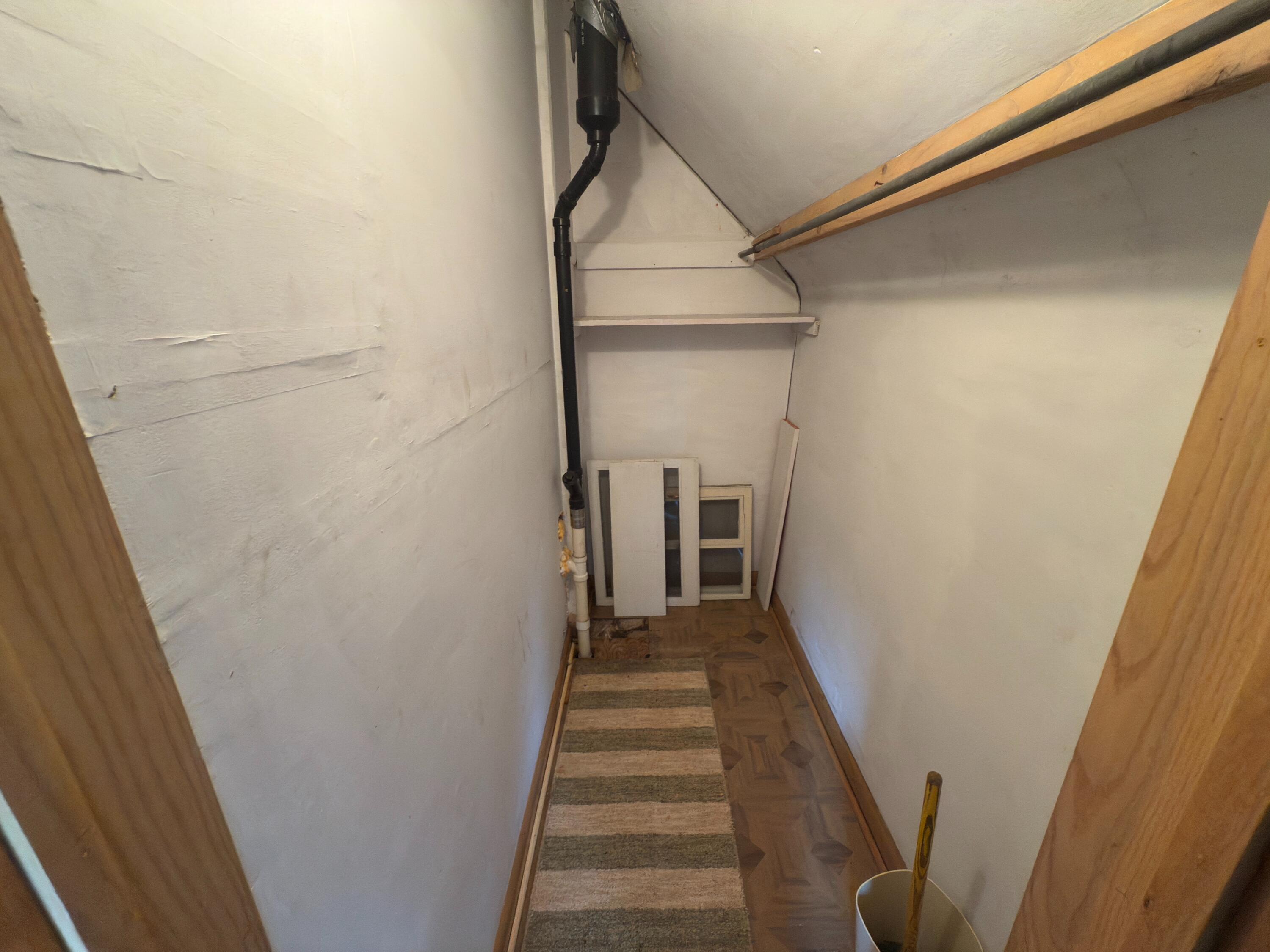 9258 Highway 76 Clayton, WI 54956 - Photo 30 of 83 Bed Up Closet