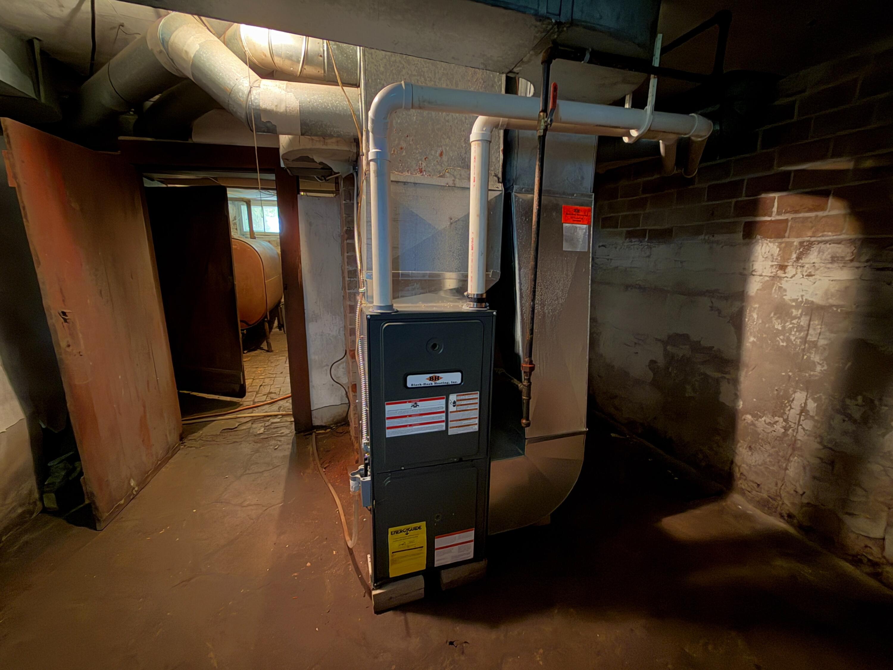 9258 Highway 76 Clayton, WI 54956 - Photo 43 of 83 Furnace #2