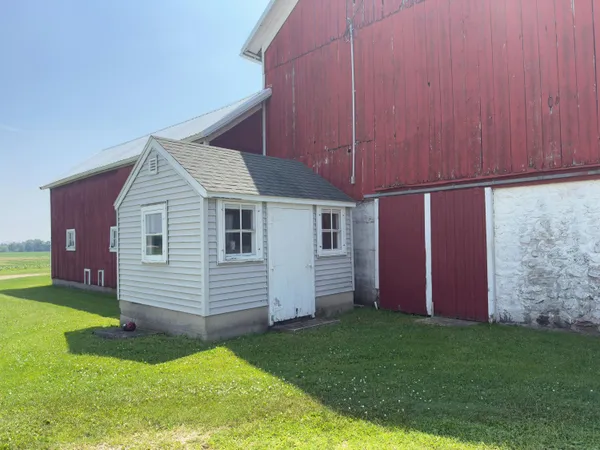 $1,750,000 | 9258 Highway 76, Clayton, WI 54956
