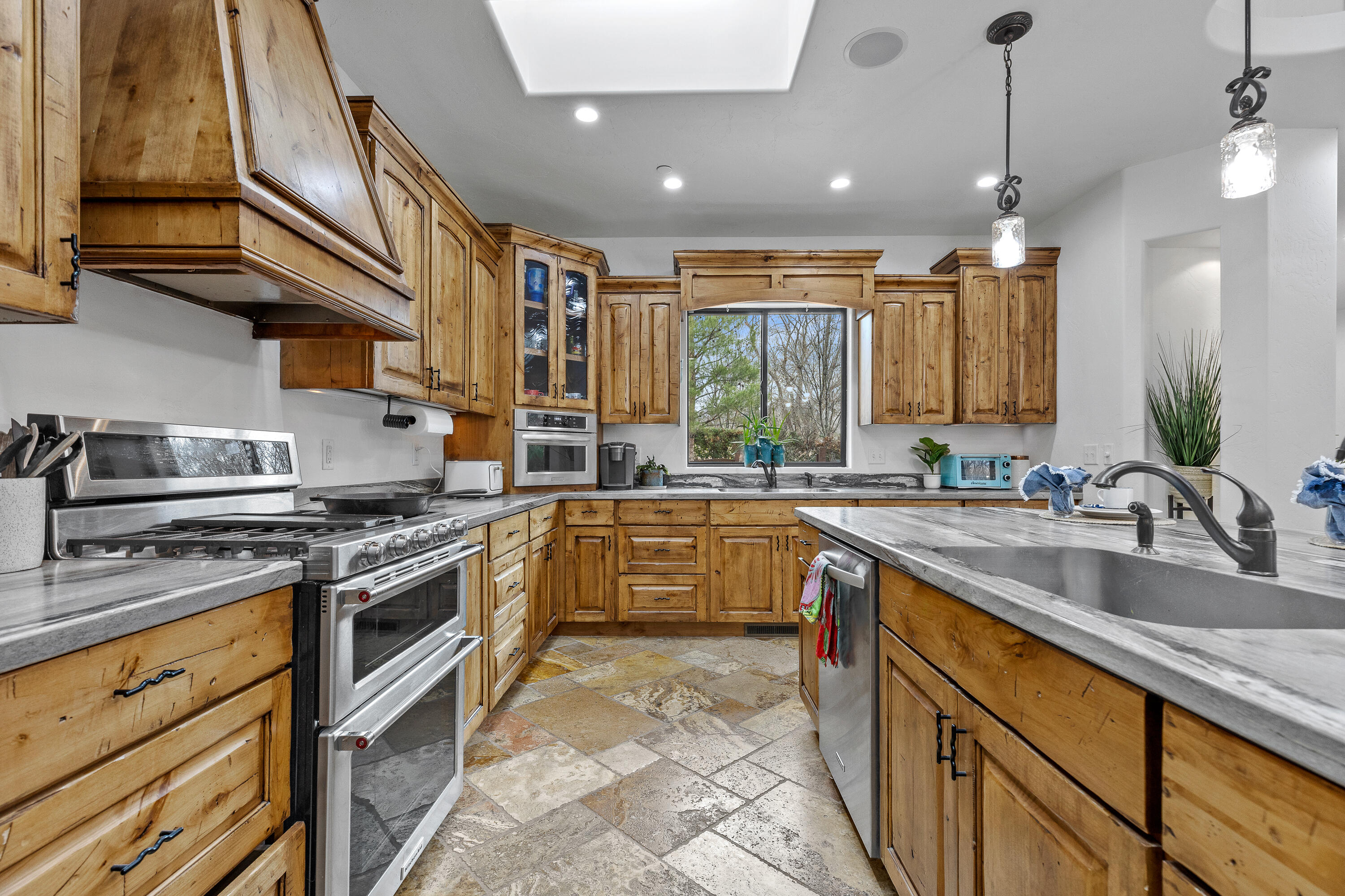 98 South Bridge Road Rockville, UT 84763 - Photo 15 of 80 Kitchen
