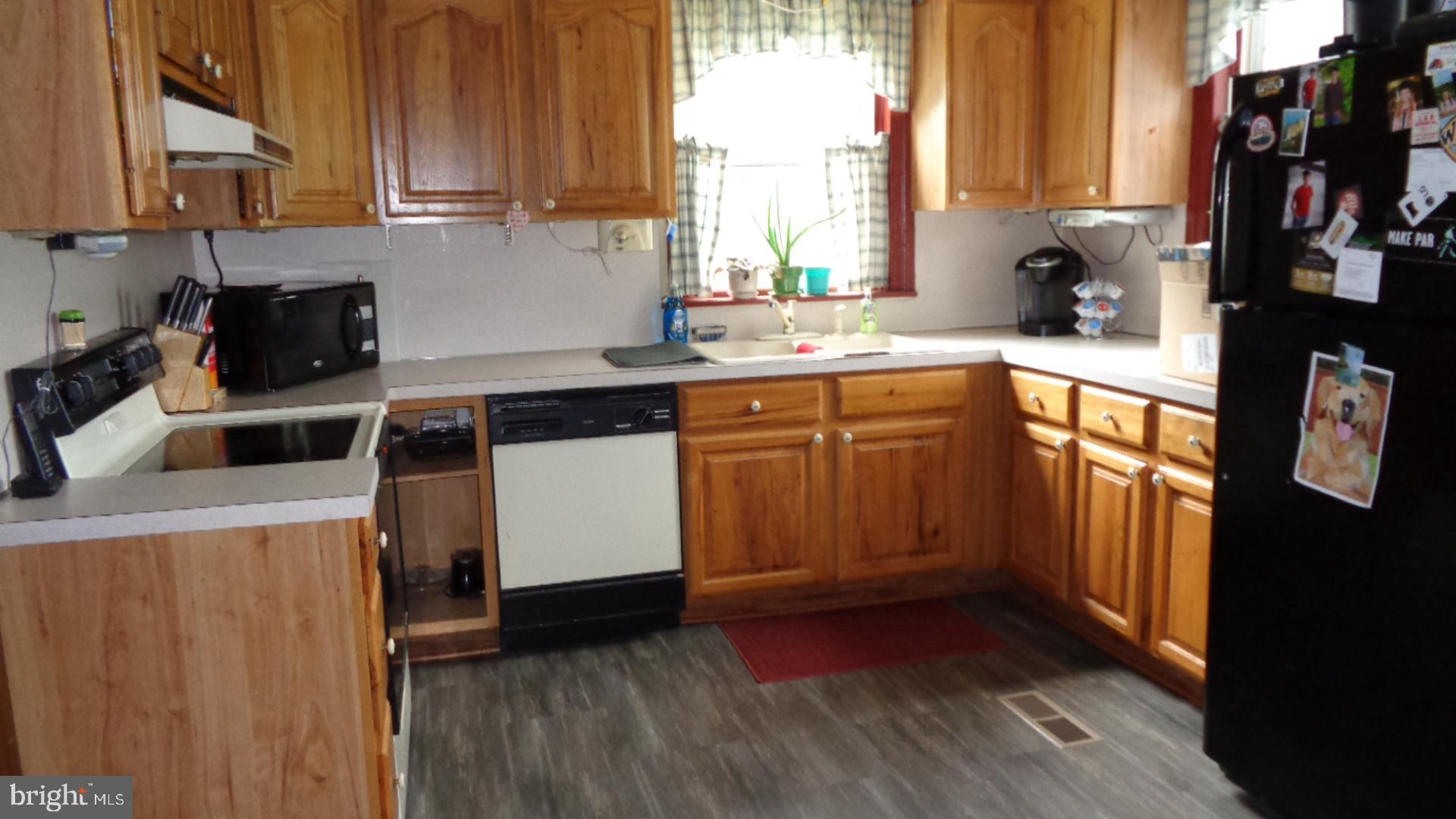 2165 Newville Road Carlisle, PA 17015 - Photo 6 of 14 Gallery Image 6