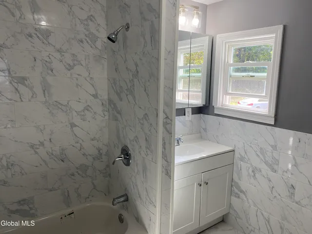 $224,900 | 436 Anthony Street, Schenectady, NY 12308