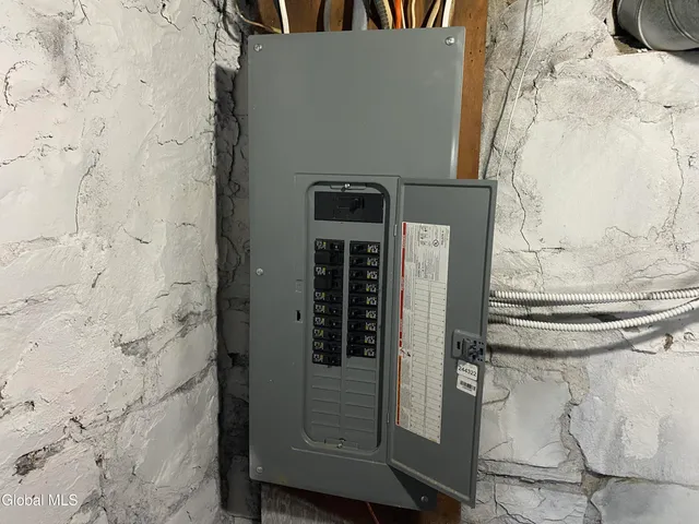 $224,900 | 436 Anthony Street, Schenectady, NY 12308