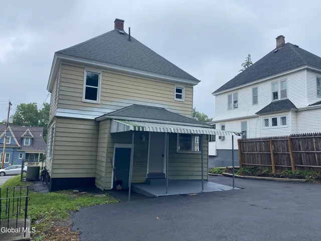 $224,900 | 436 Anthony Street, Schenectady, NY 12308