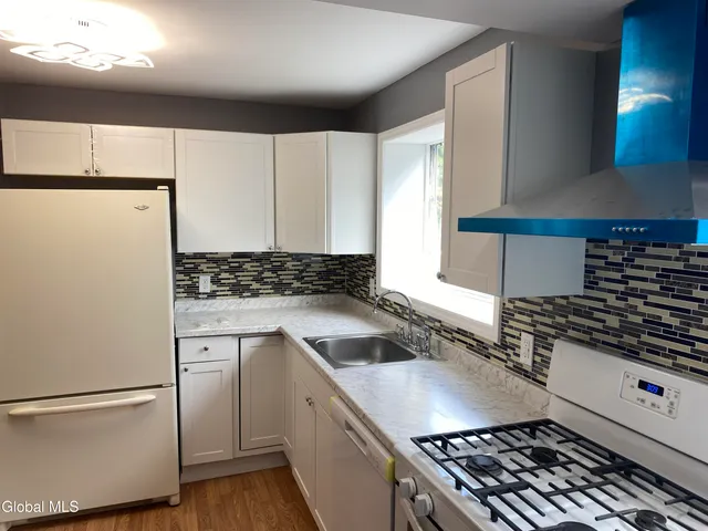 $224,900 | 436 Anthony Street, Schenectady, NY 12308