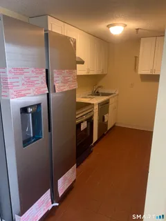 $212,000 | 150 Yantic Street, Unit 156, Norwich, CT 06360