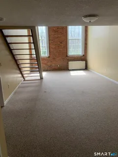 $212,000 | 150 Yantic Street, Unit 156, Norwich, CT 06360