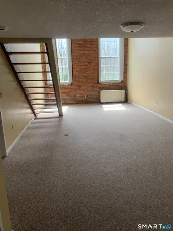 $212,000 | 150 Yantic Street, Unit 156, Norwich, CT 06360