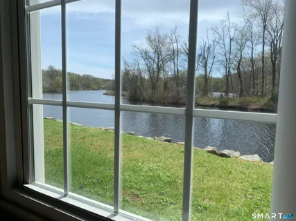 $212,000 | 150 Yantic Street, Unit 156, Norwich, CT 06360