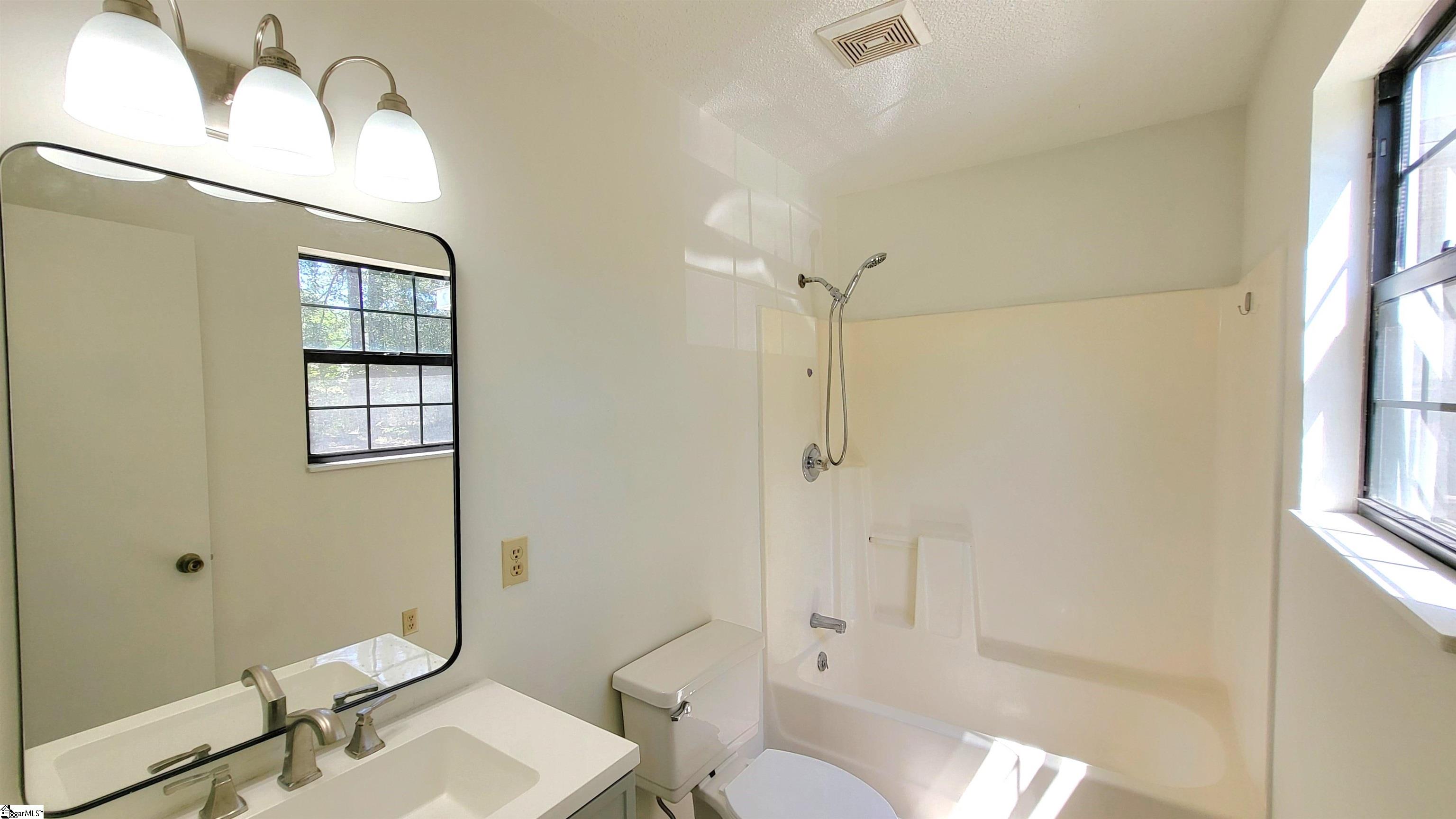205 Ponder Road Greer, SC 29651 - Photo 15 of 36