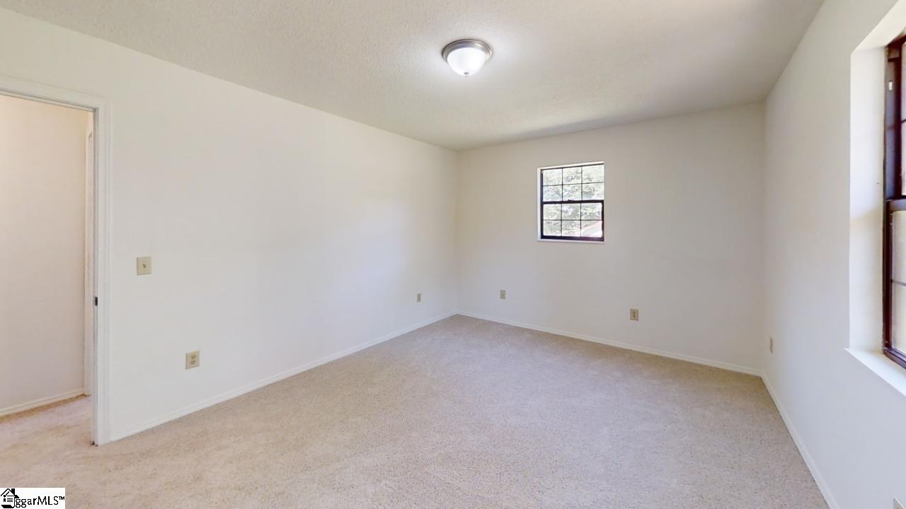 205 Ponder Road Greer, SC 29651 - Photo 18 of 36