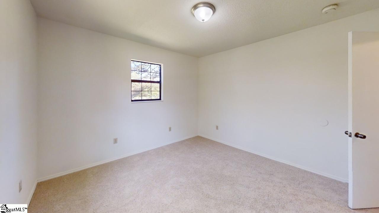 205 Ponder Road Greer, SC 29651 - Photo 21 of 36