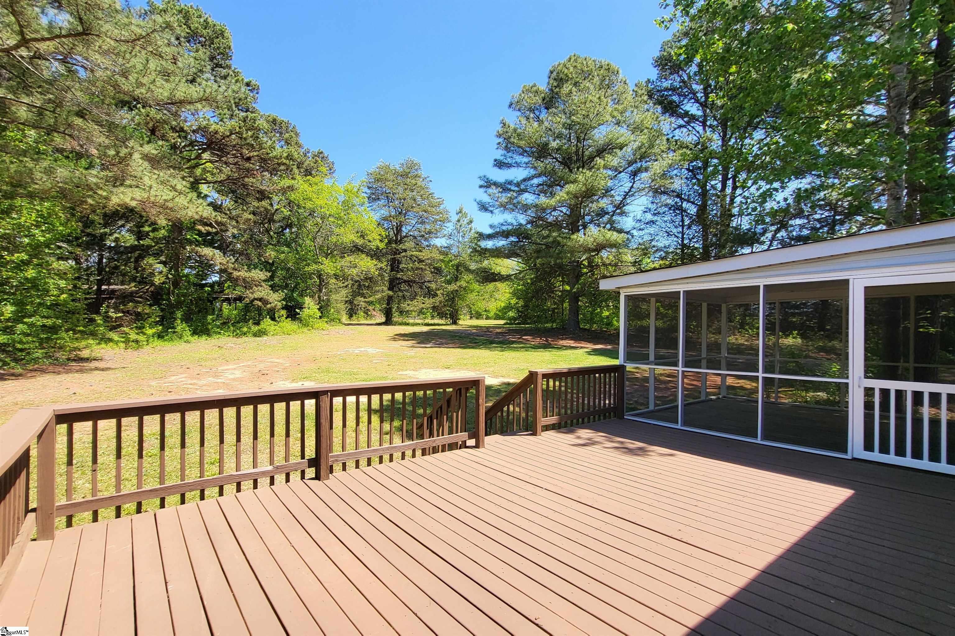 205 Ponder Road Greer, SC 29651 - Photo 3 of 36