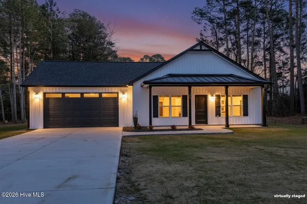 $327,500 | 105 Franklin Street, La Grange, NC 28551