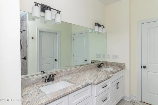 $327,500 | 105 Franklin Street, La Grange, NC 28551