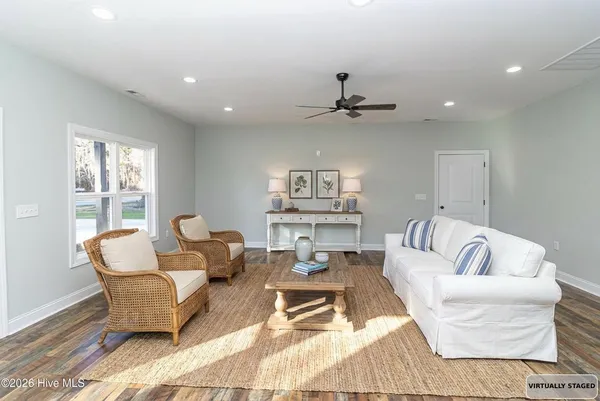 $327,500 | 105 Franklin Street, La Grange, NC 28551