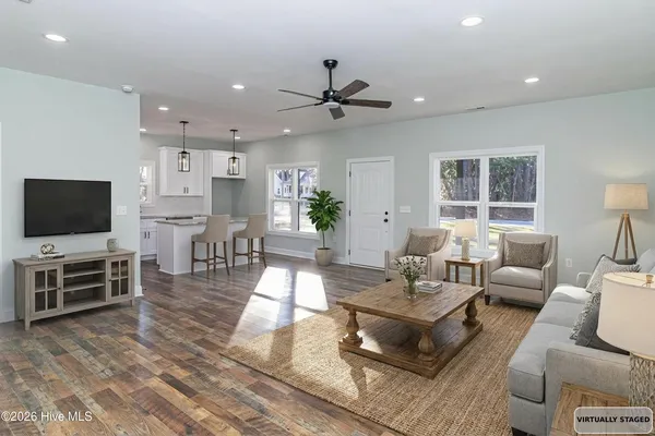 $327,500 | 105 Franklin Street, La Grange, NC 28551