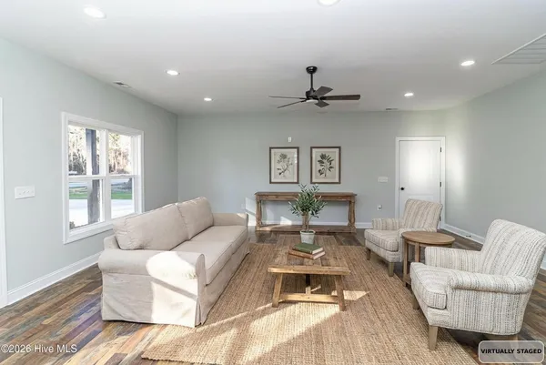 $327,500 | 105 Franklin Street, La Grange, NC 28551