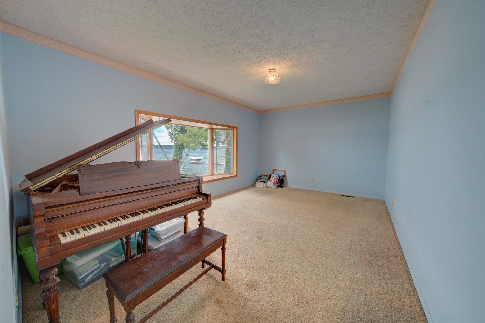 632 South Stony Point Road Suttons Bay, MI 49682 - Photo 27 of 62