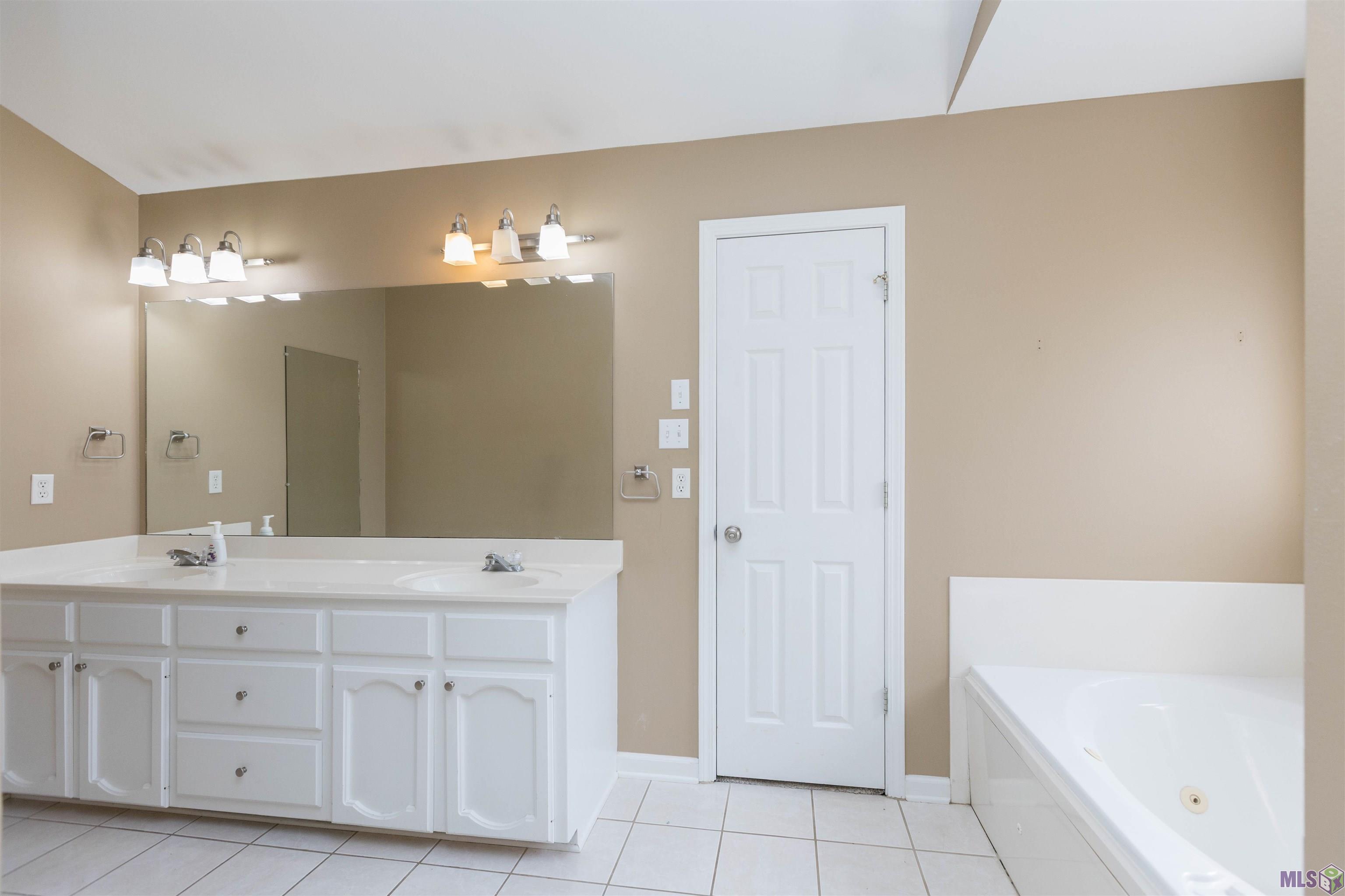 17460 Kaitlyn Drive Baton Rouge, LA 70817 - Photo 23 of 35